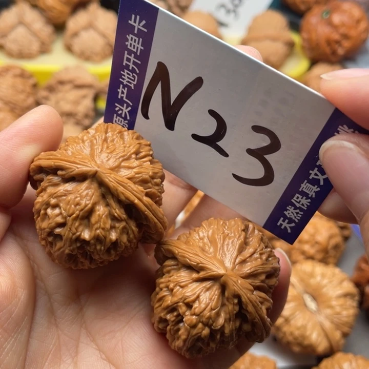 把件文玩核桃白狮子37尺