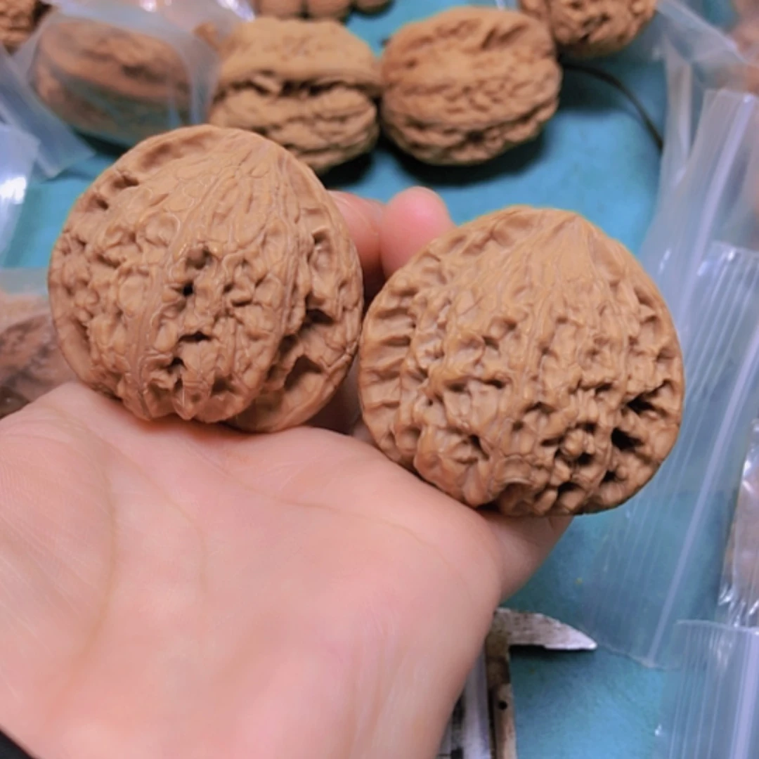 【闪购商品】摆件核桃43.5虎头王修尖