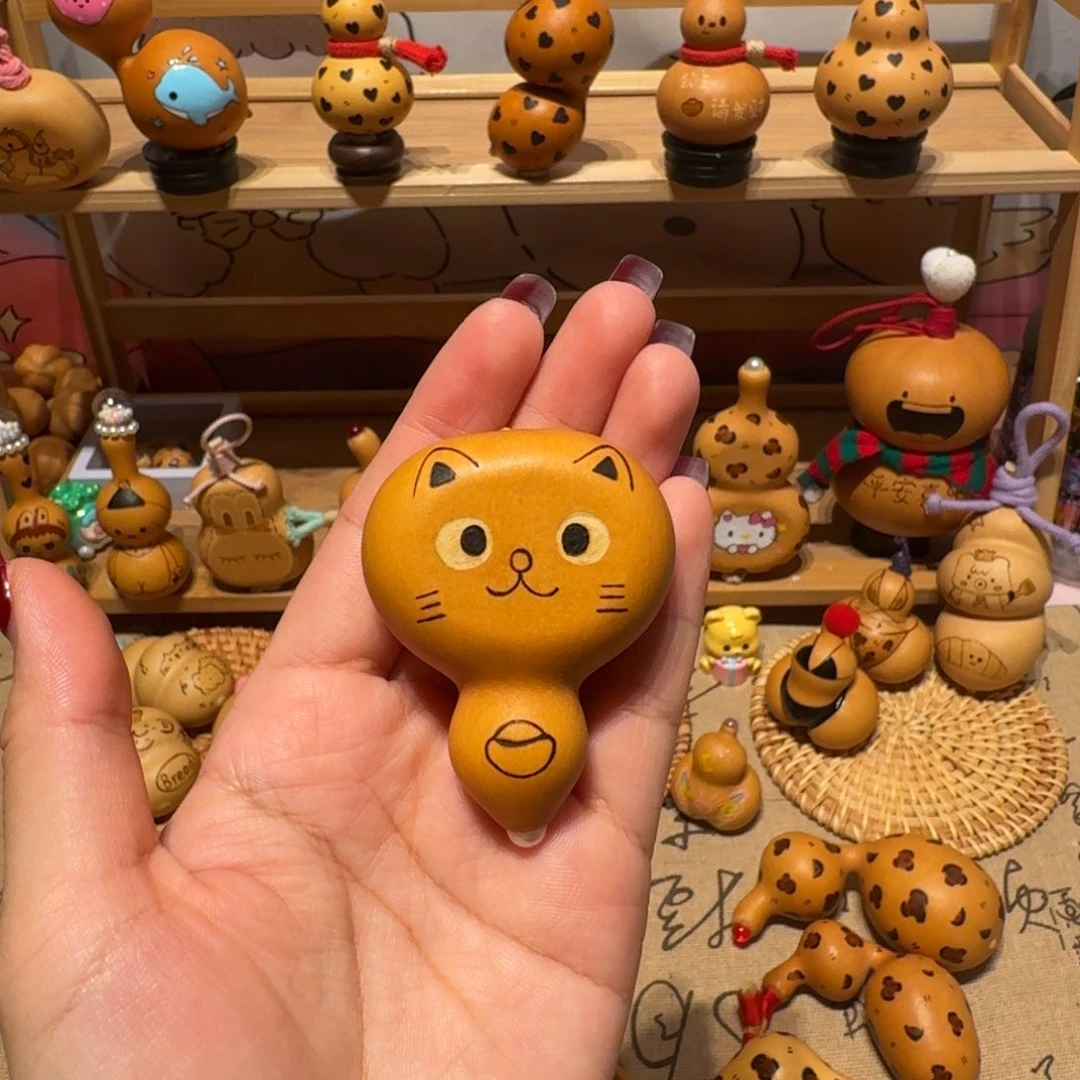 木小猫老皮色雕刻烙画