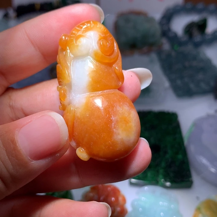 翡翠颈饰未镶嵌保真天然A货翡翠