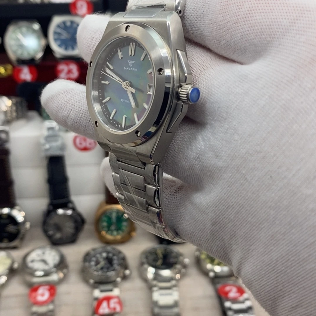 稳***易全自动机械机芯男表