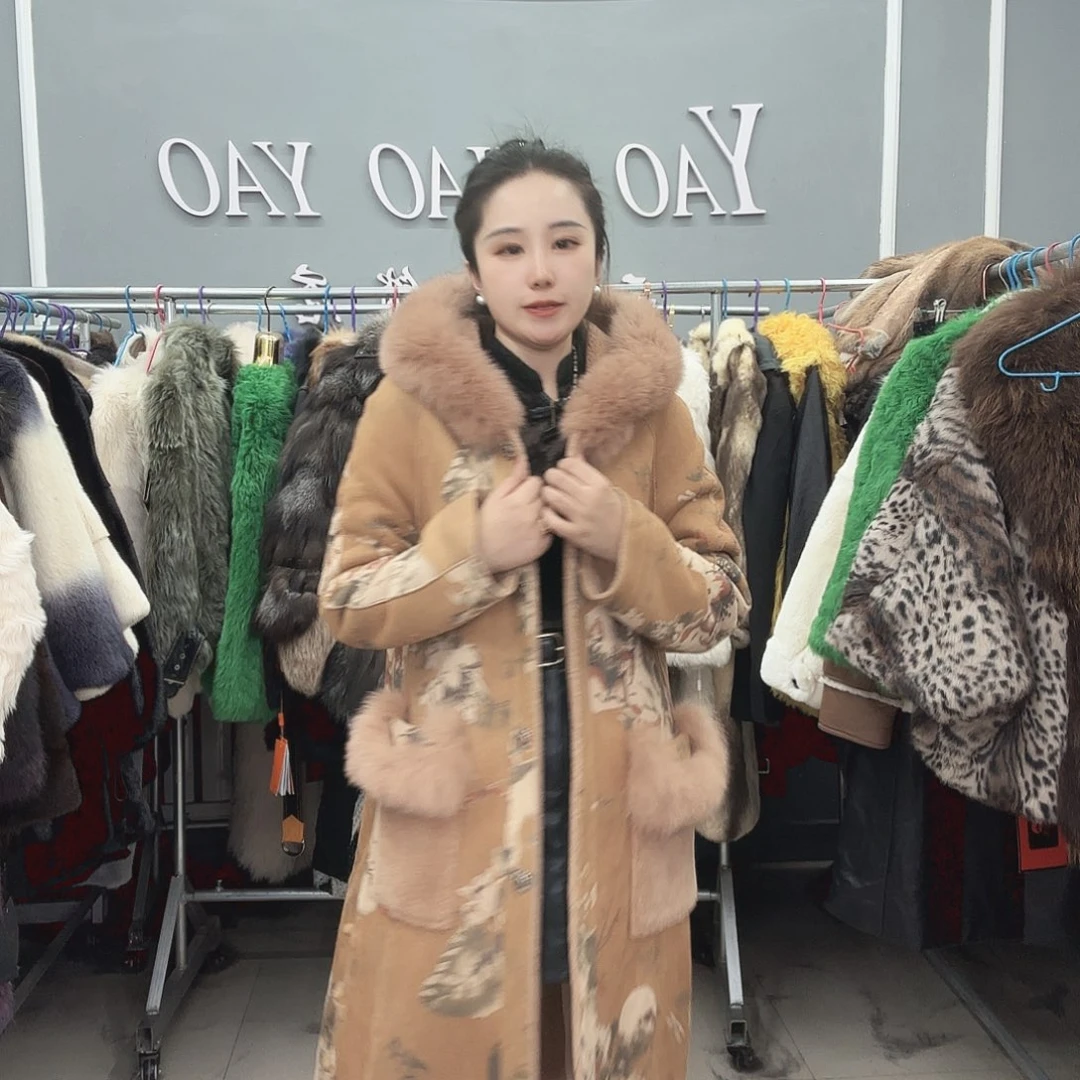 姚小妖家高端皮草