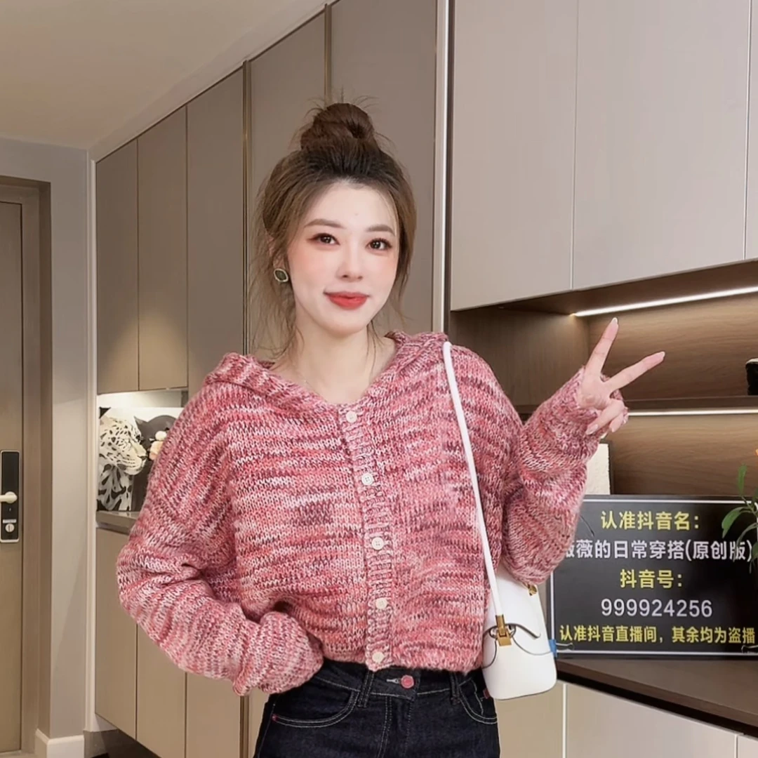 A52彩色条纹连帽短款针织开衫毛衣外套小个子款