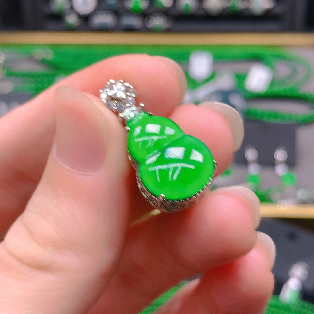 未镶嵌手链翡翠天然