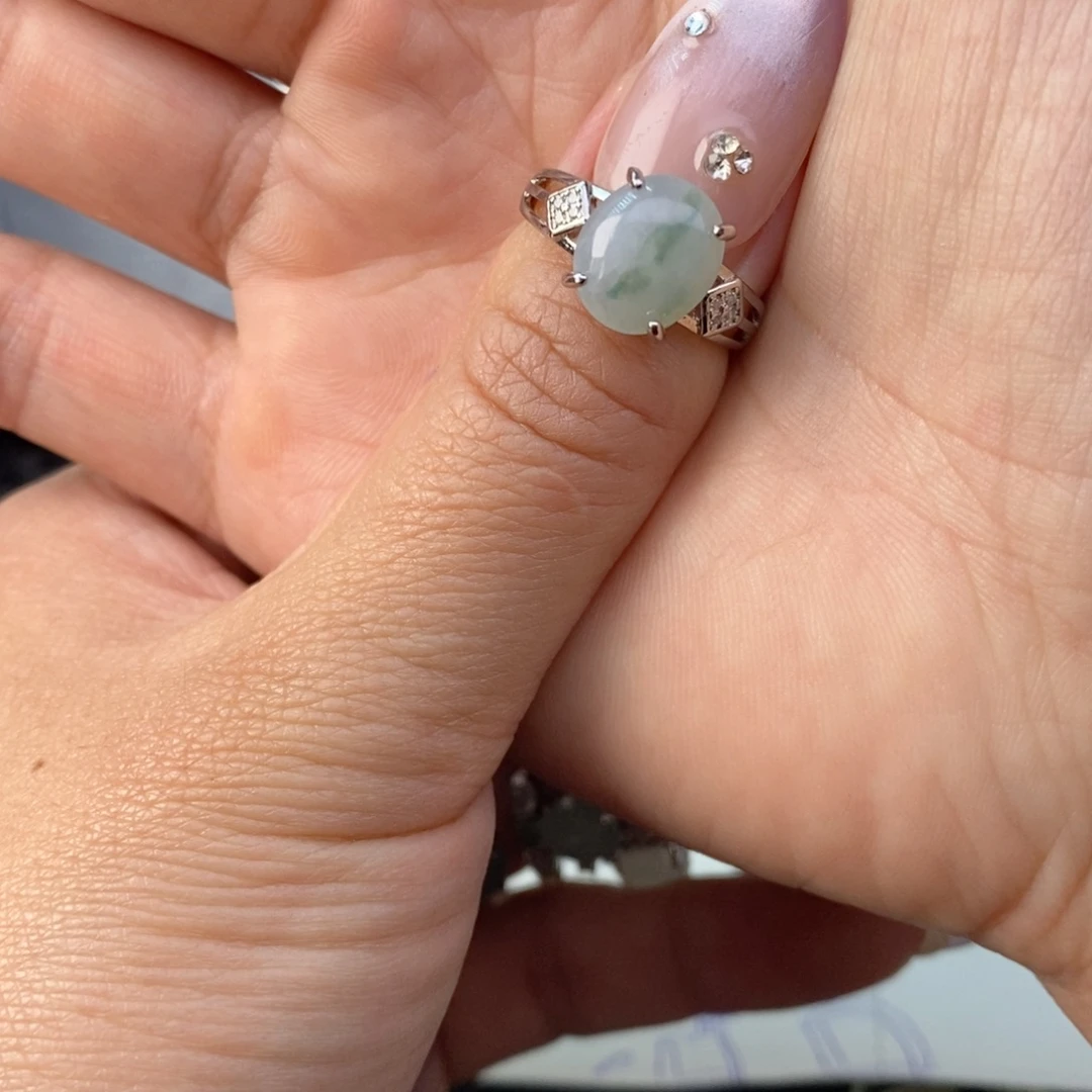 晗***包翡翠未镶嵌戒指缅甸