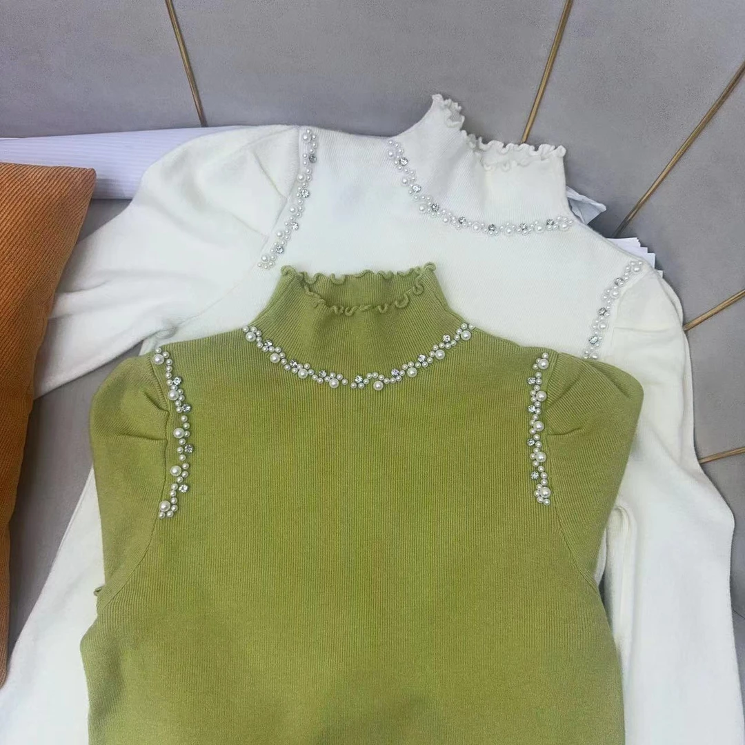 8857【专属福利】重工钉珠修身长袖打底衫