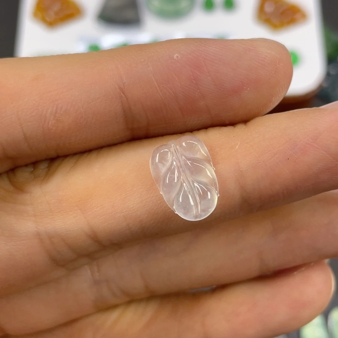 翡翠未镶嵌颈饰翡翠裸石