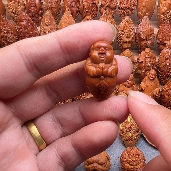 吊坠橄榄核17小猪