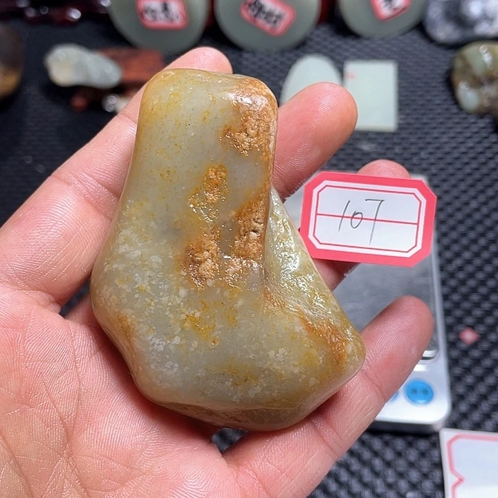 未镶嵌和田玉（糖玉）挂件107