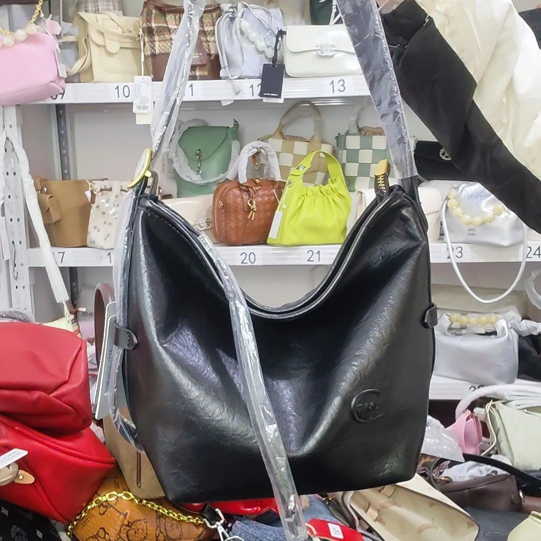 PVC牛津布人造革PU帆布草编牛皮pc超纤皮（革）反绒皮pu