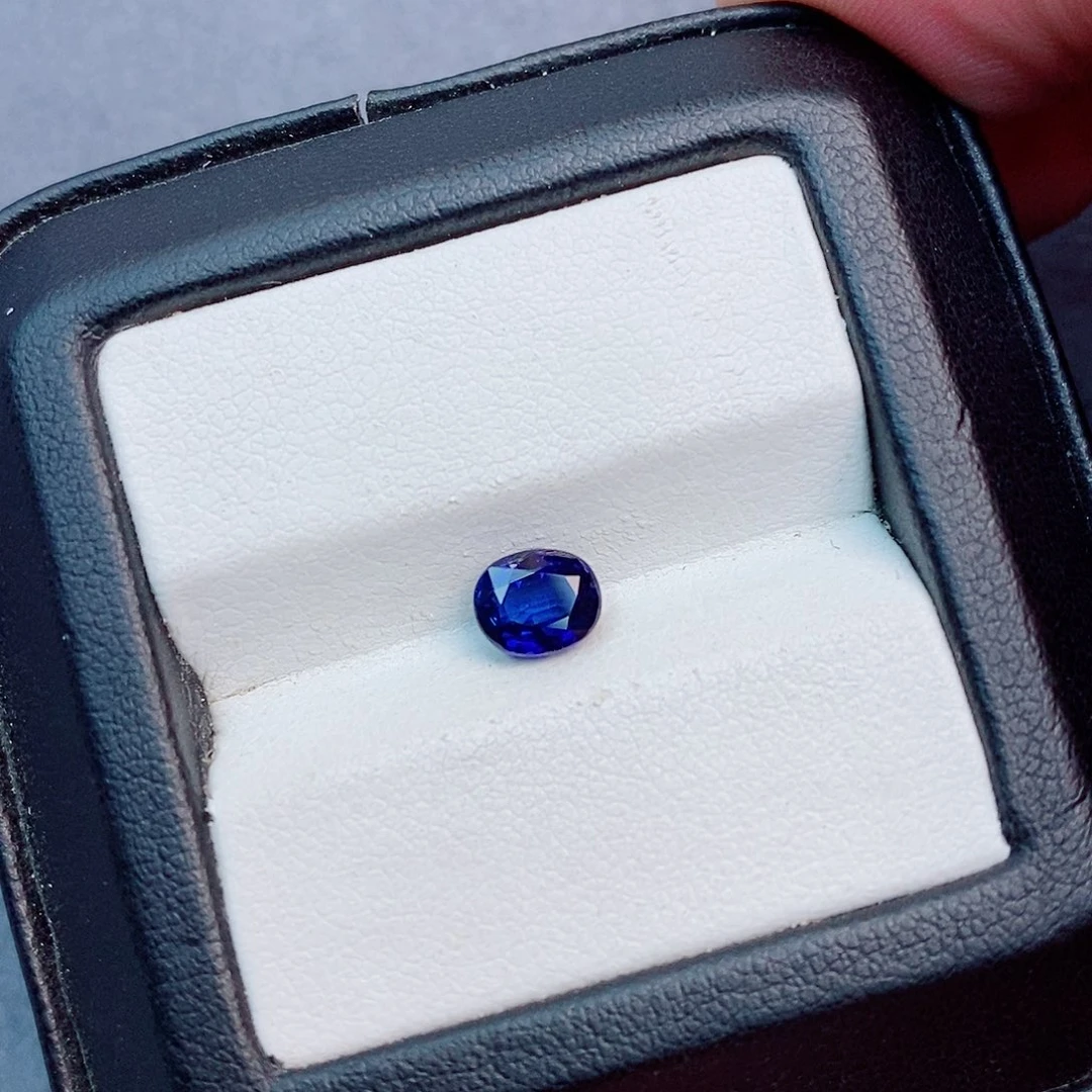 裸石蓝宝石1.28ct 皇家蓝