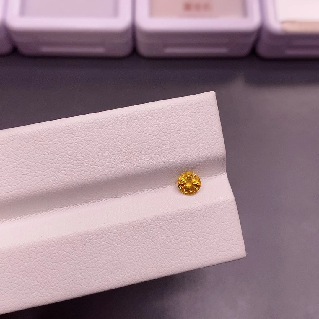 裸石蓝宝石0.38克拉