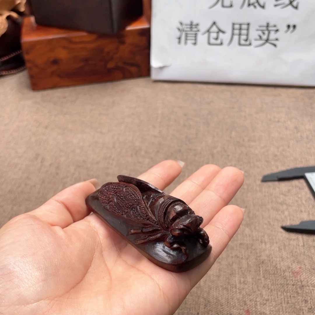 檀香紫檀（小叶紫檀）知了