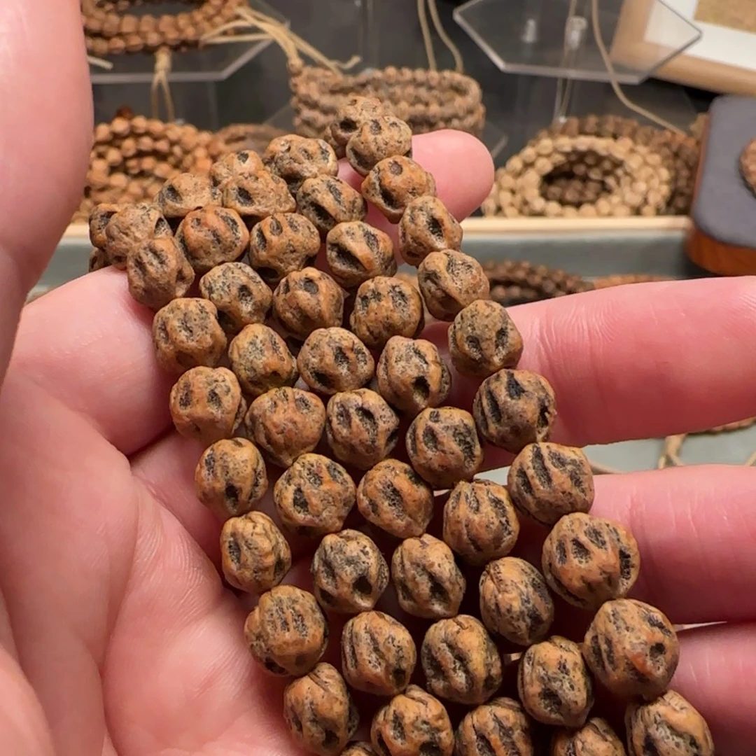 远***@柏香籽/百香籽吊坠