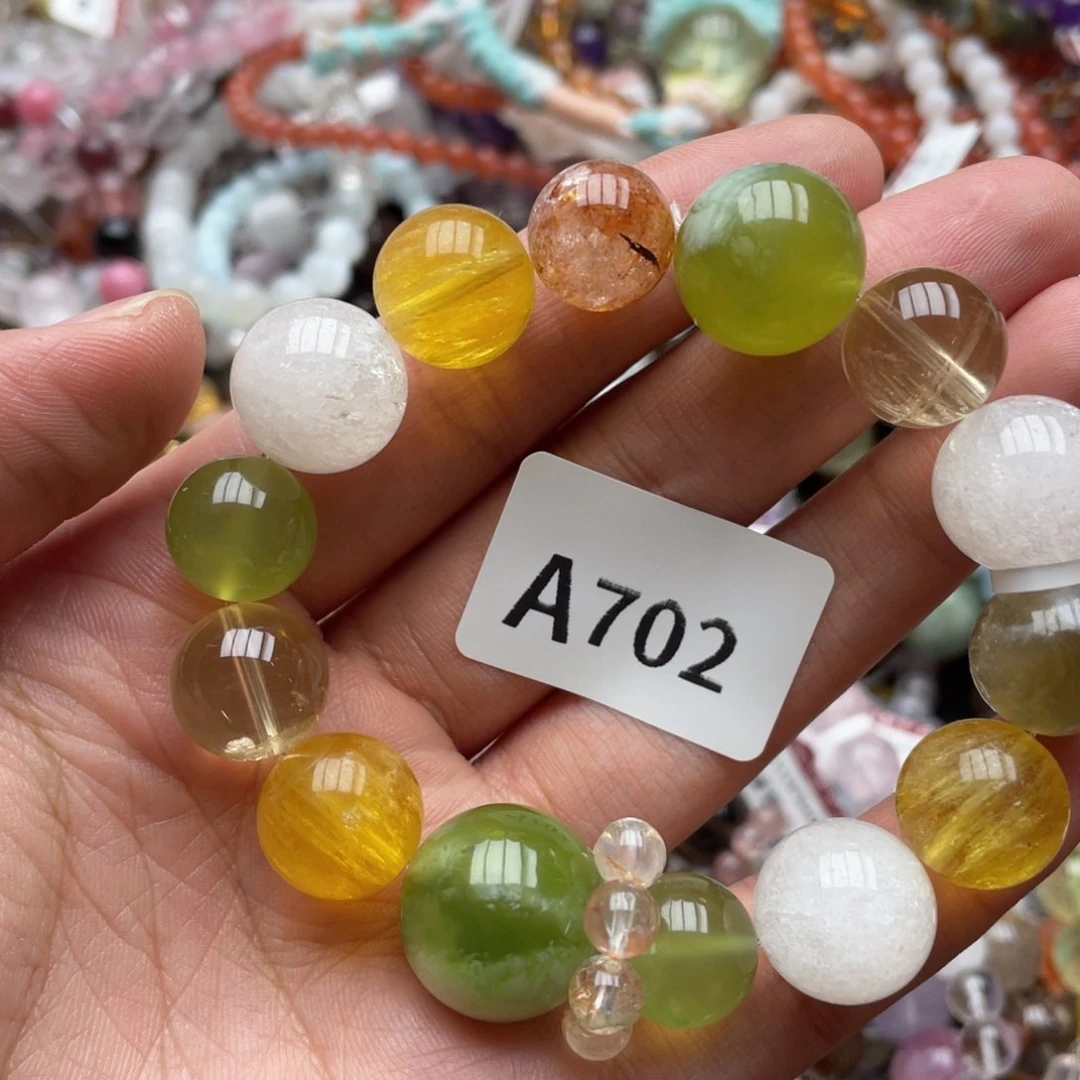 未镶嵌手链水晶多样性