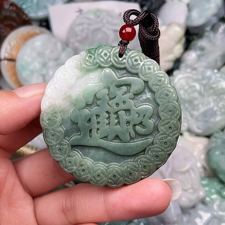 颈饰未镶嵌翡翠翡翠