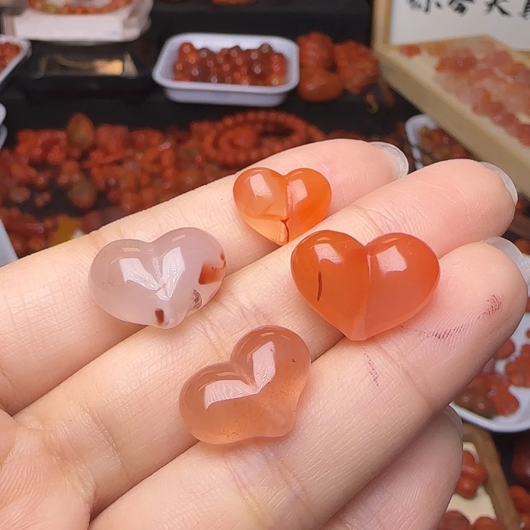 南红玛瑙未镶嵌颈饰