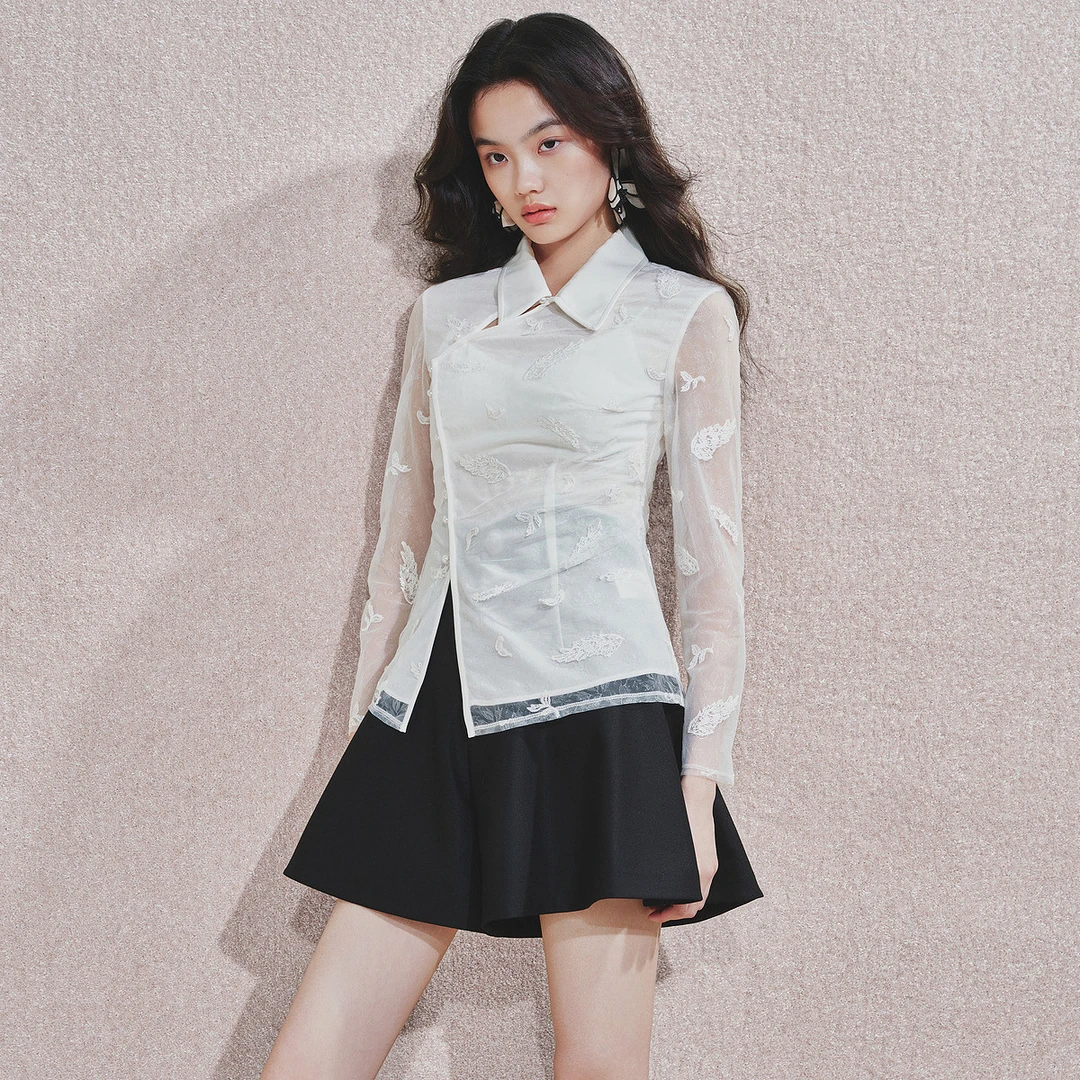 MAXRIENY贵雅新中式套头蕾丝衫长袖复古国风盘扣上衣