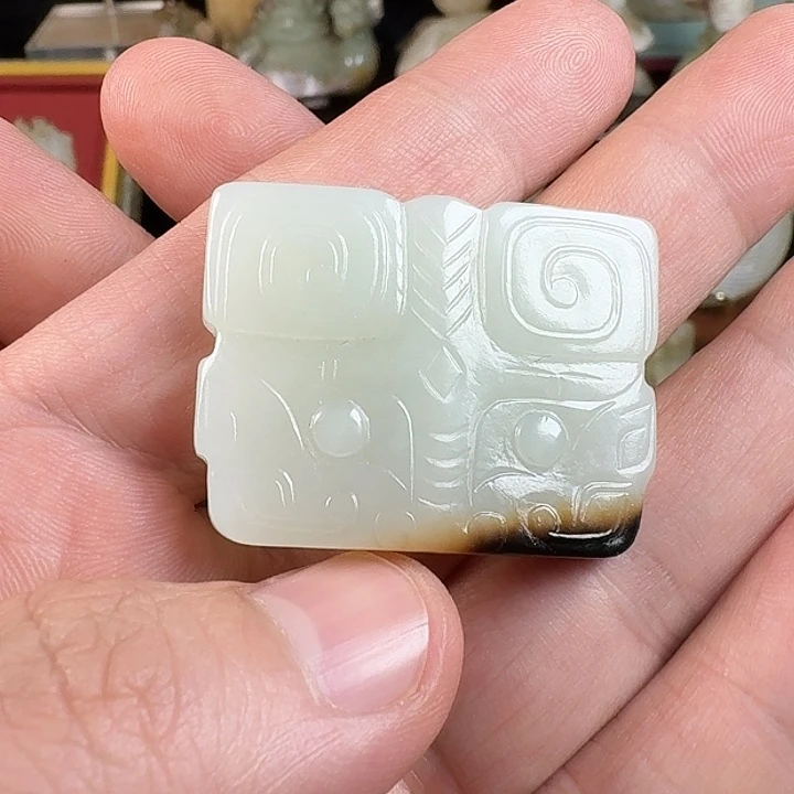 和田玉（糖玉）未镶嵌挂件