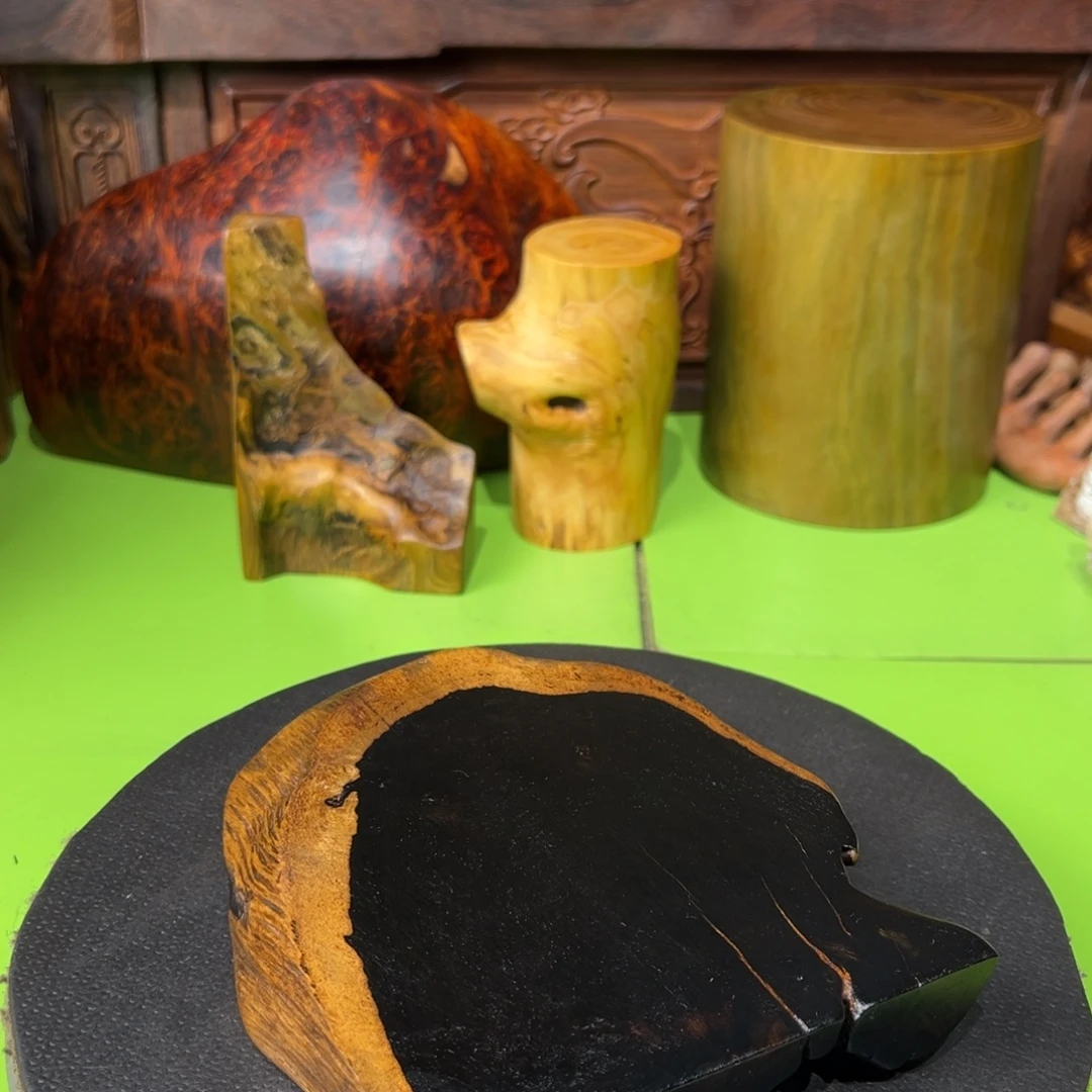 地***8大果紫檀（缅甸花梨）