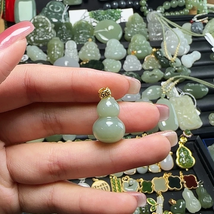 颈饰银S925镶嵌和田玉