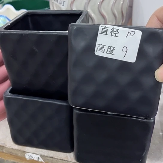 多肉绿植陶瓷花盆9.9包邮，有孔