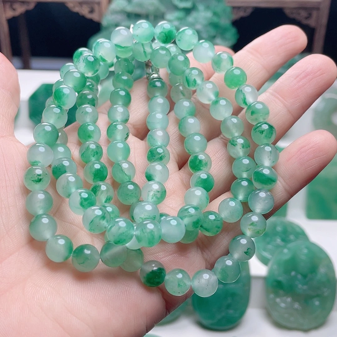 盖***宝石英质玉未镶嵌手链