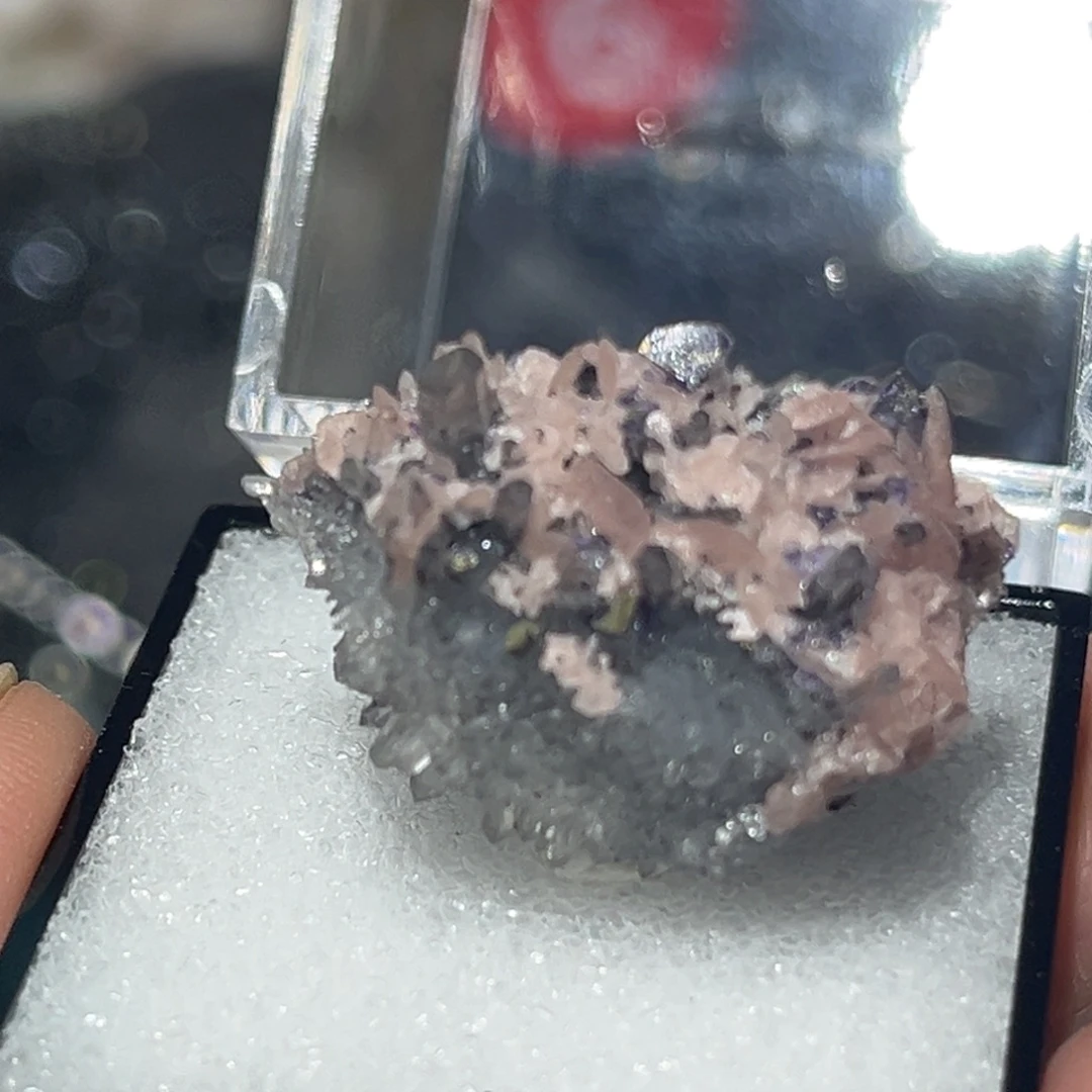 石材萤石矿物晶体摆件