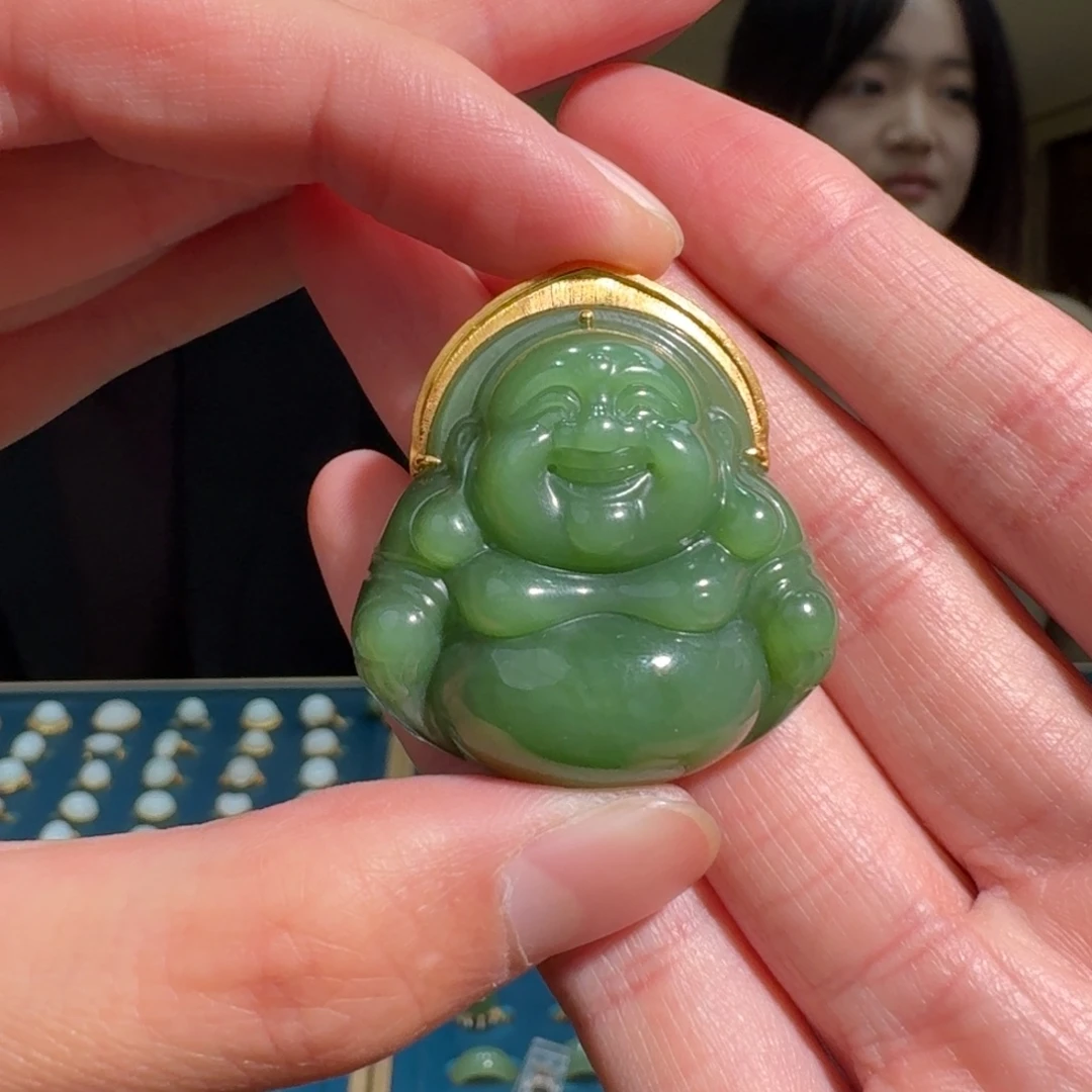 和田玉18K金镶嵌颈饰124淼淼卡35左右佛