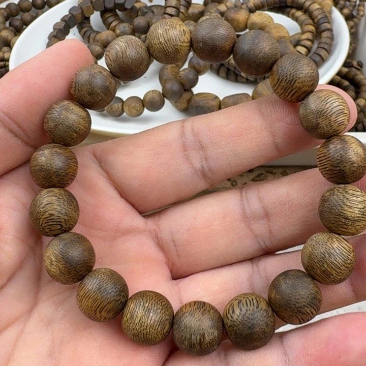 无***谓手串沉香乌身手串9克加