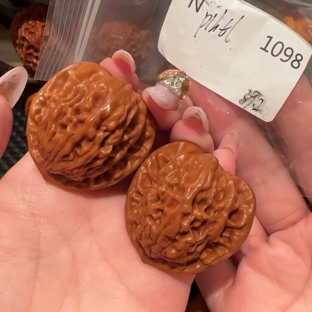 融***业吊坠文玩核桃盘龙虎头39精品