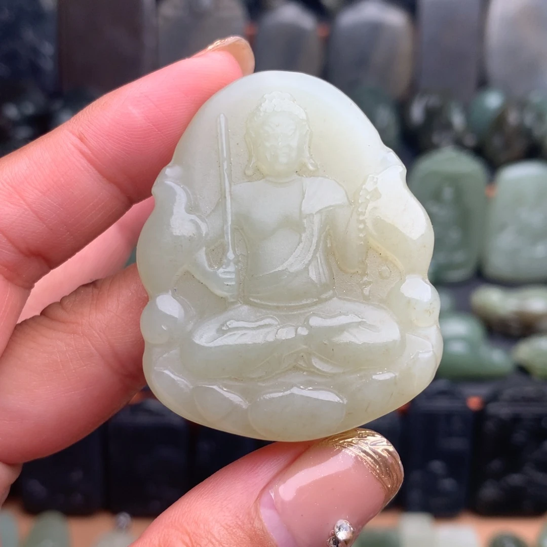 和田玉未镶嵌颈饰挂件39