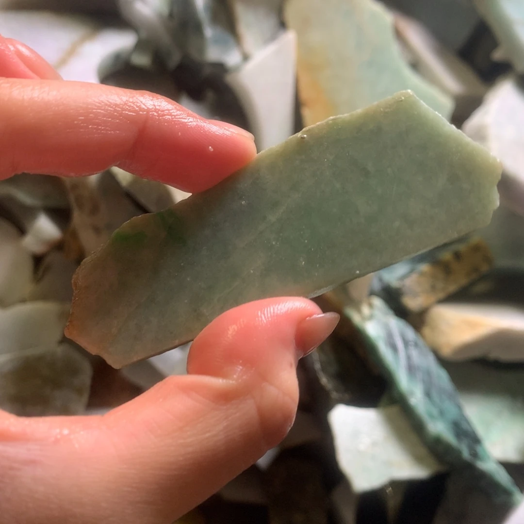 翡翠颈饰未镶嵌缅甸翡翠