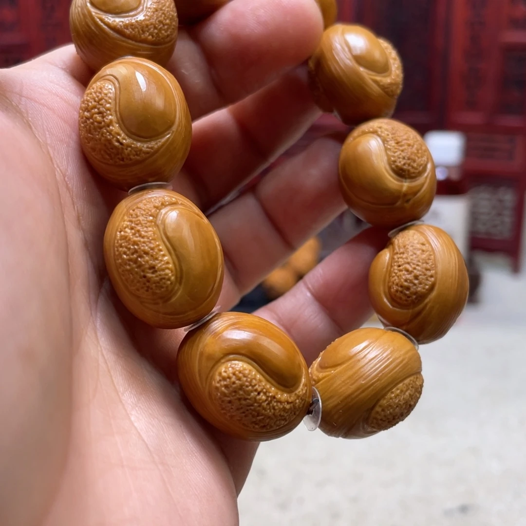 橄榄核吊坠橄榄核雕