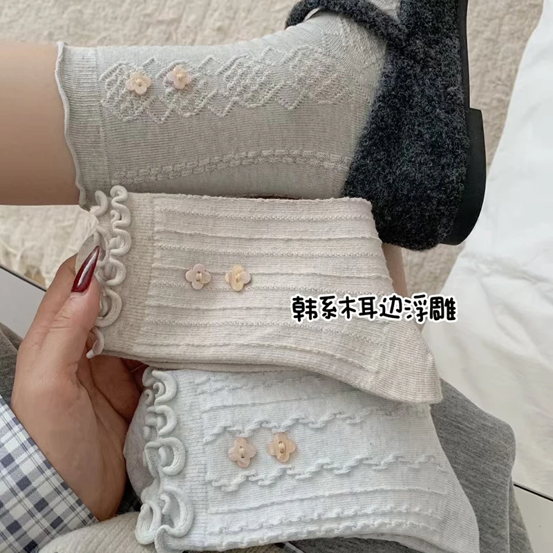 韩系ins木耳花边花扣堆堆袜中通韩系ins潮纽纽扣袜子女
