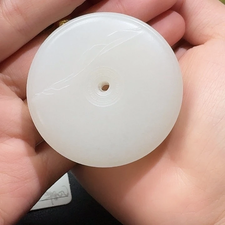 吾***道和田玉未镶嵌颈饰