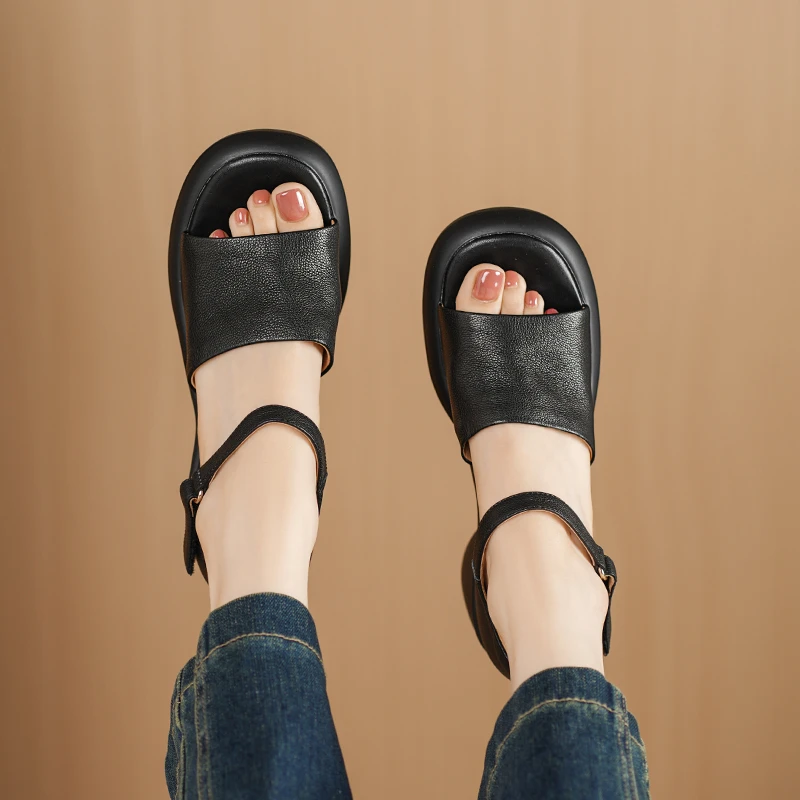 菓苒7cm粗跟厚底小个子简约百搭高跟一字带凉鞋女夏真皮防滑时尚