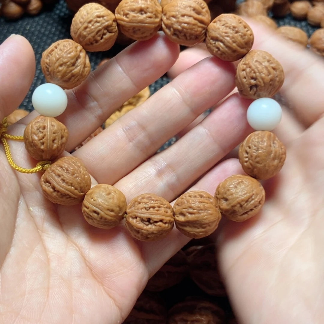 手串桃核粗筋手串