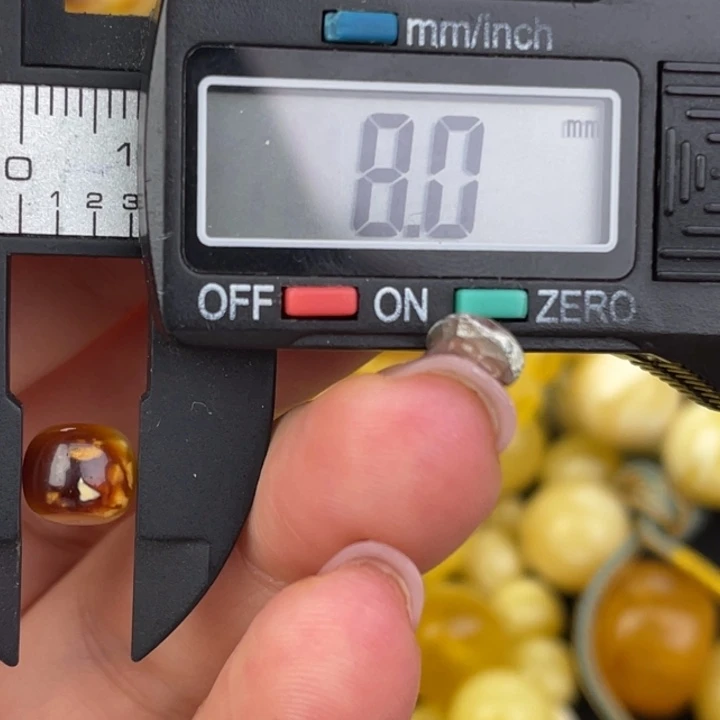 蜜蜡未镶嵌裸石589