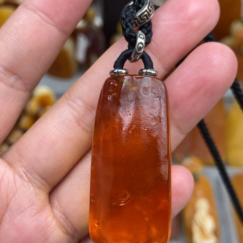 【闪购商品】未镶嵌颈饰琥珀