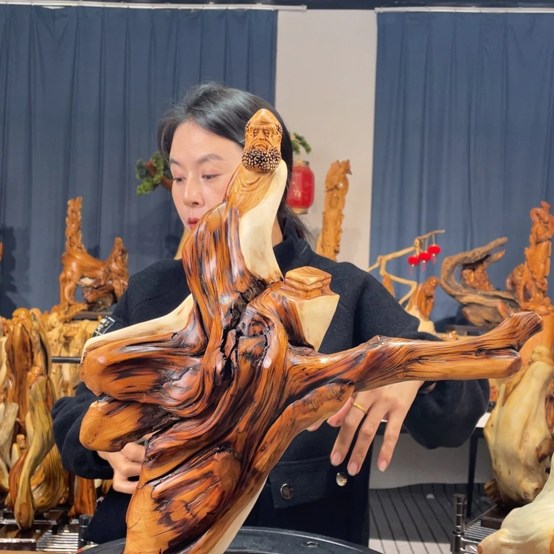 柏木（崖柏）随型摆件