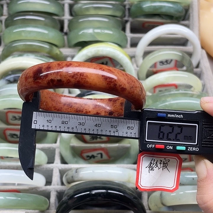 未镶嵌蛇纹石玉手镯322