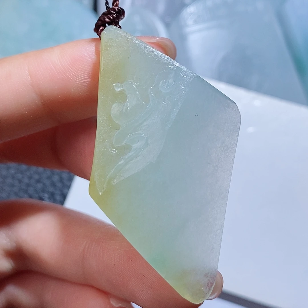 定制翡翠未镶嵌毛货付款后确认抛光