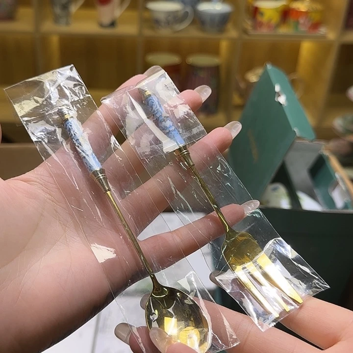 骨瓷实付满10包邮哈