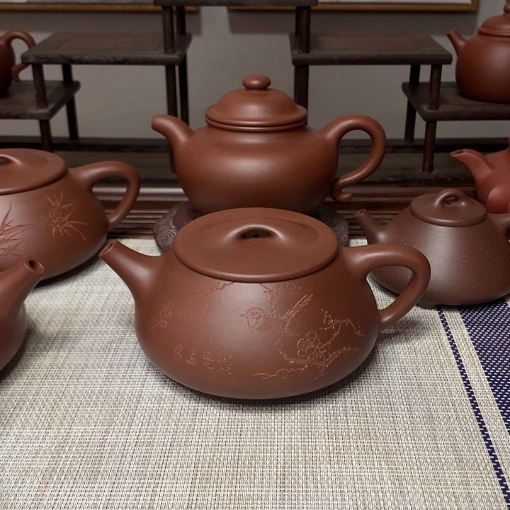 紫砂茶壶紫**来俊凯紫砂工艺