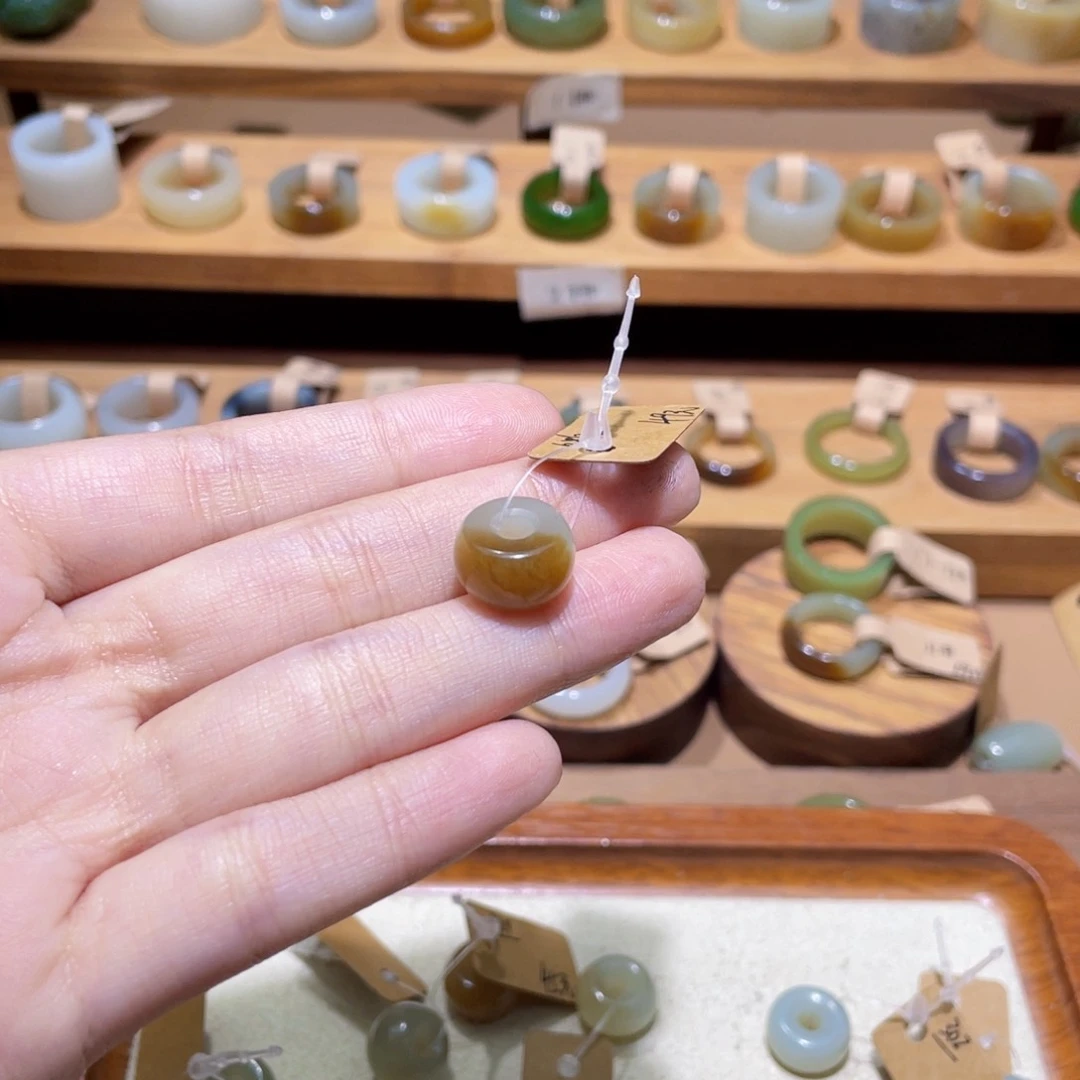 和田玉戒指未镶嵌686