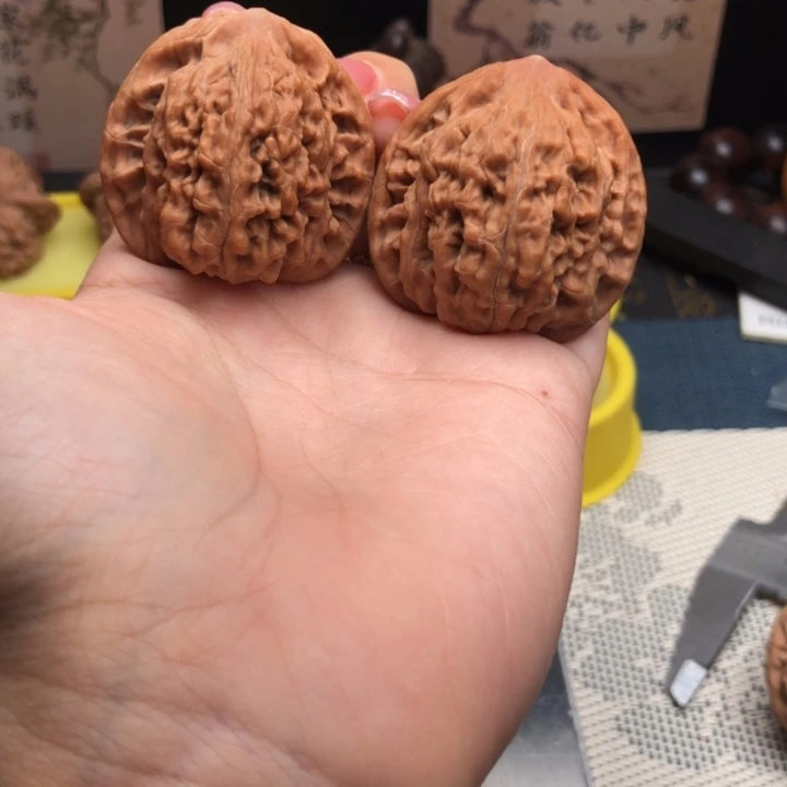 吊坠文玩核桃40尺寸，望月