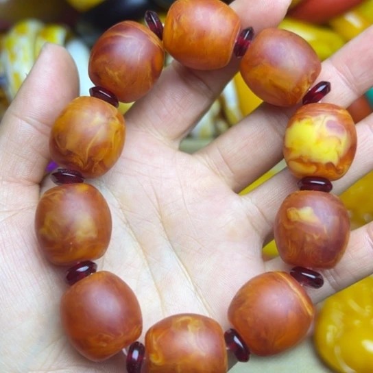 琥珀未镶嵌手链蜜蜡