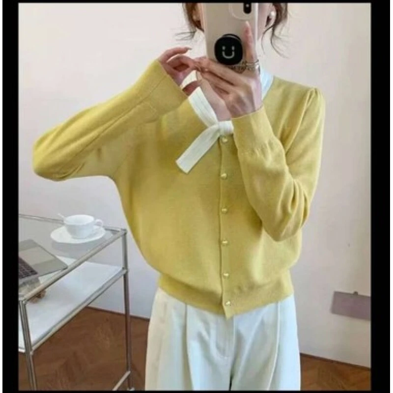 品质/巴素兰细羊毛/面料舒适/减龄开衫A147