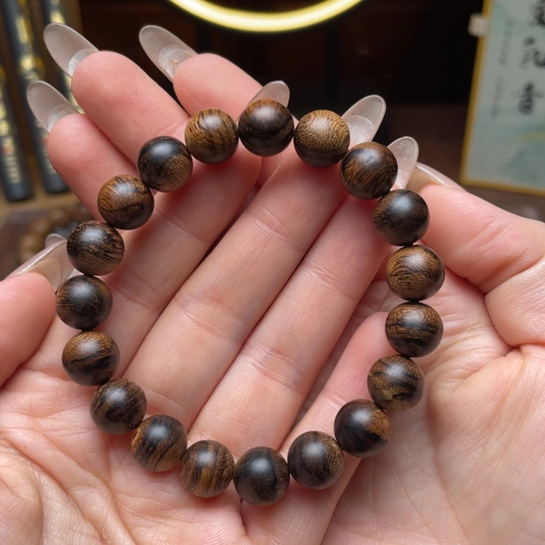 无***王沉香手串芽庄白棋楠瘤疤1.0单圈